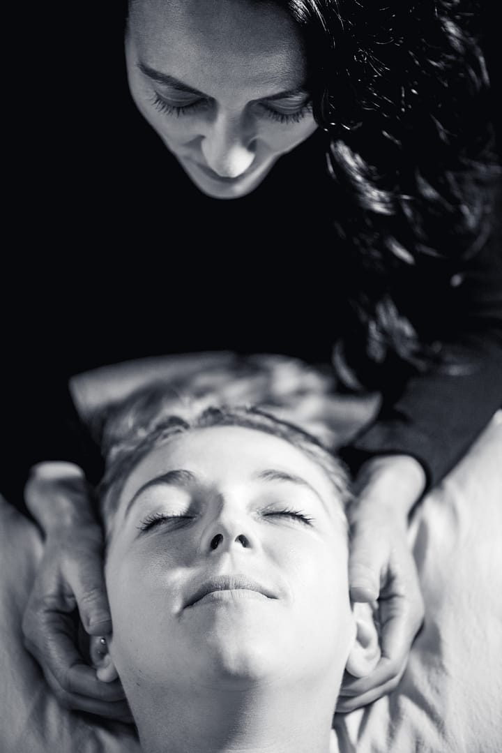 180212-079-BW Pain Management
